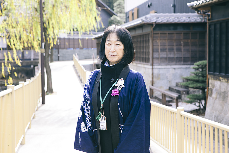 Walking Arimatsu with a Tour Guide “A Visit to a Tie-Dyeing